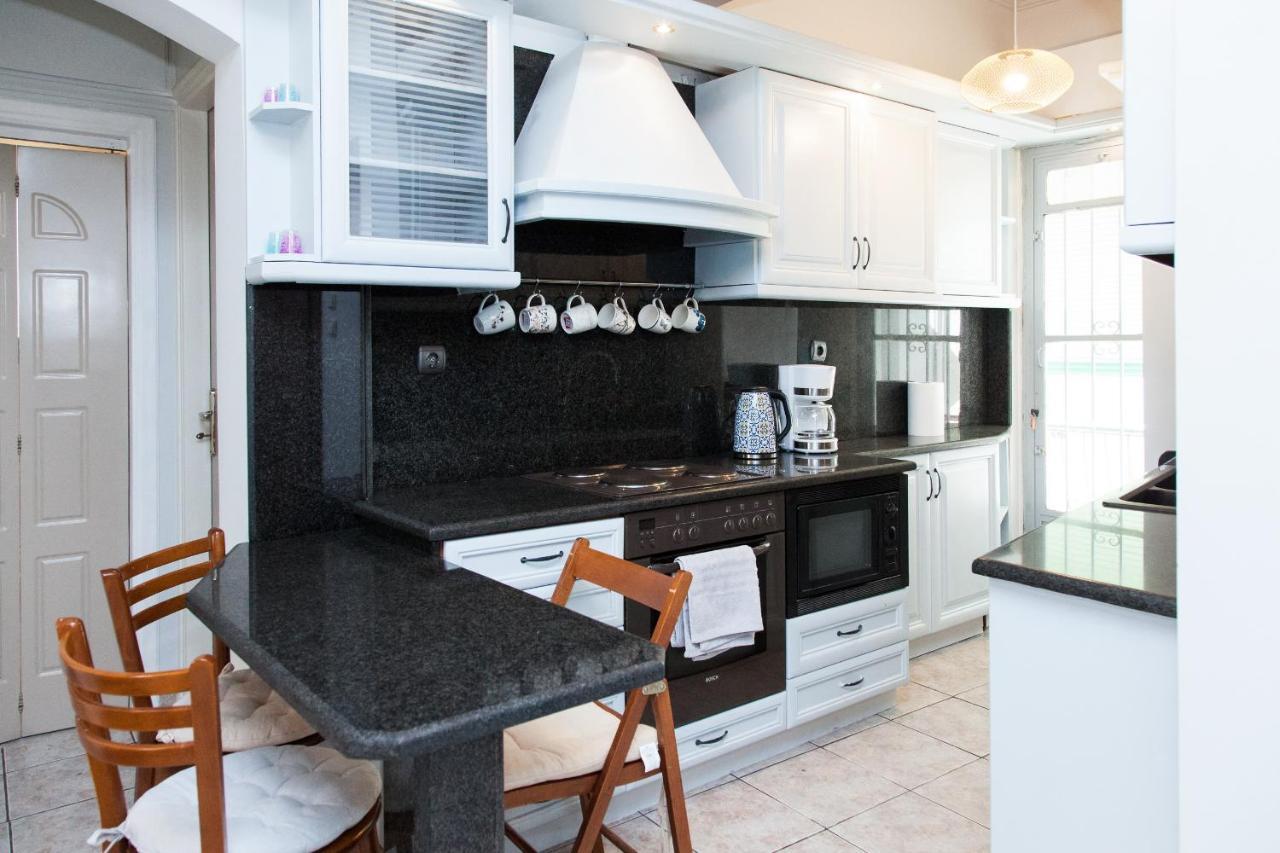 Brand New, Cheerful Apartment In Central 아테네 외부 사진